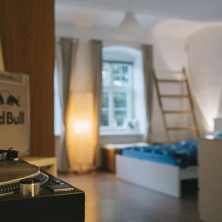 Dobrobeat Appartement Bratislava Buitenkant foto