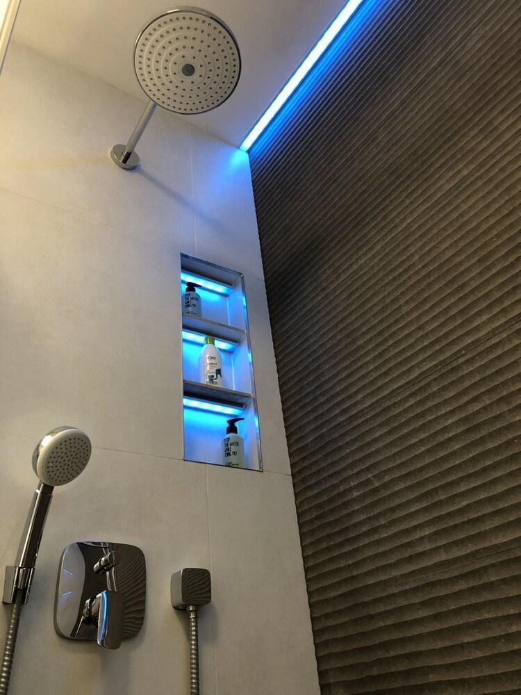 Dobrobeat Appartement Bratislava Buitenkant foto