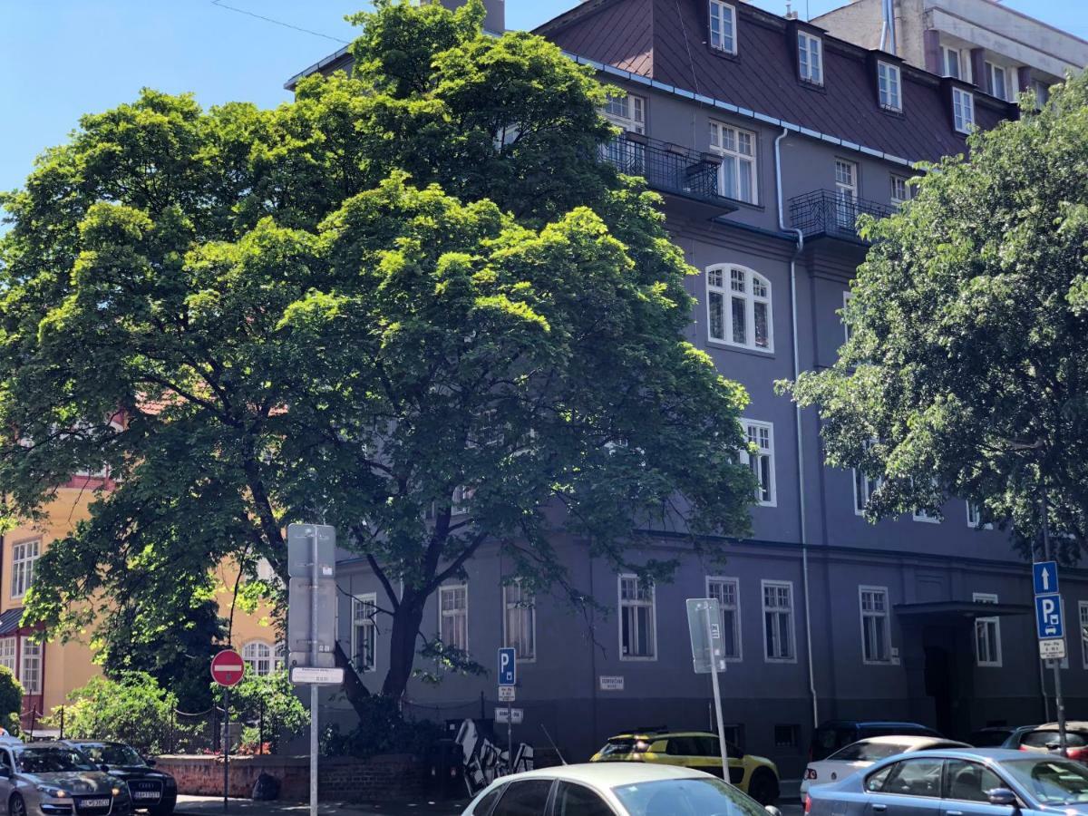 Dobrobeat Appartement Bratislava Buitenkant foto
